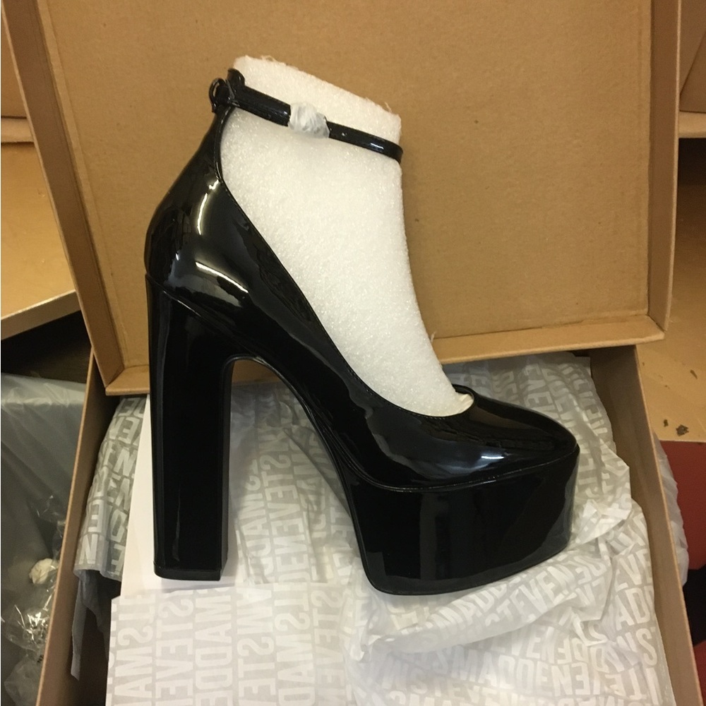 Steve Madden Skyrise Platform Pump - Picture 5 of 6